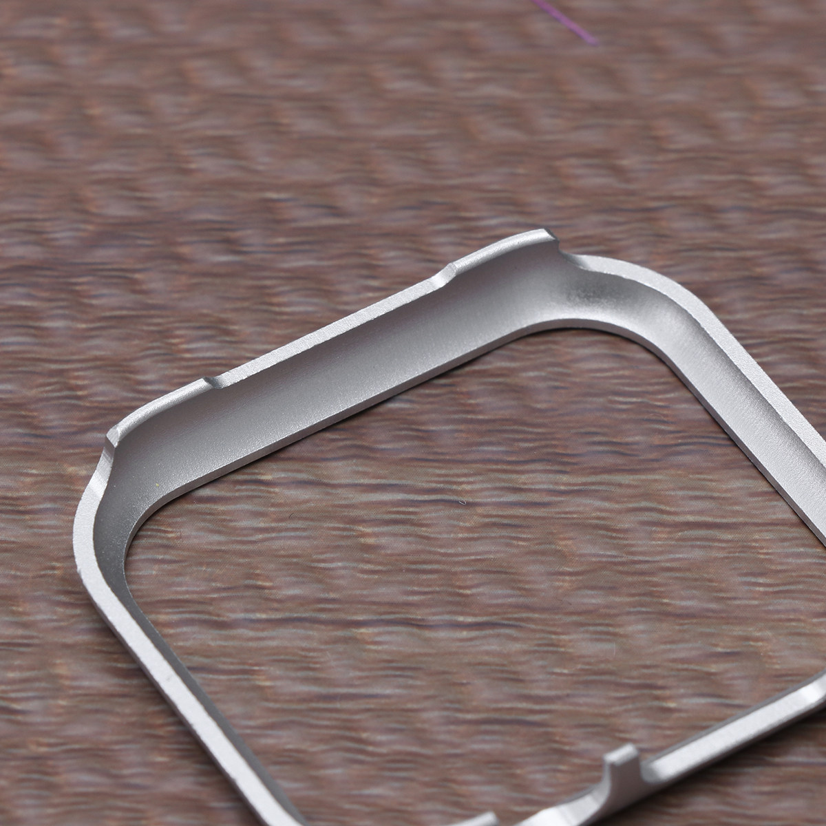 44mmのアルミニウム合金製時計フレーム保護ケース。金属製の - Metal Bumper Aluminum Frame Case のレビューと価格